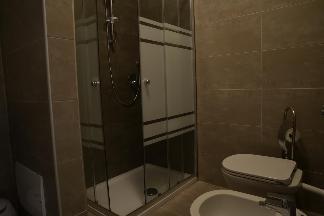Le Stanze Di Lavi Otel Ferrara Dış mekan fotoğraf